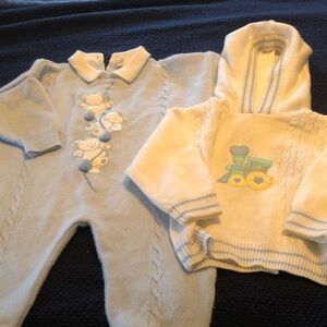Vintage Baby boy spring sweaters 1 hoodie/1 footed 3/6 months